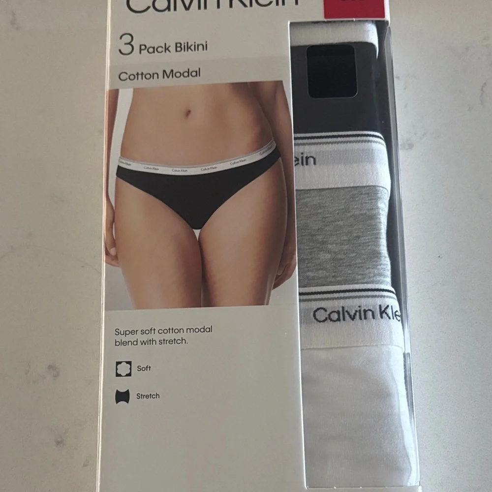 Calvin Klein women Underwear 3-Pack - Black, Gray, White - Picture 1 of 5